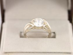 SOLITAIRE RING STERLING SILVER LADIES STUNNING SIZE N 1/2 925 4.1G CK56