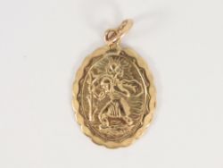 ST CHRISTOPHER PENDANT 9CT YELLOW GOLD LADIES GENTS 375 2.8G IF10