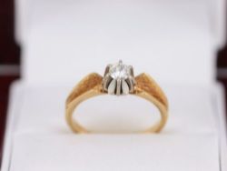 DIAMOND SOLITAIRE RING 18CT GOLD LADIES ENGAGEMENT SIZE N N4