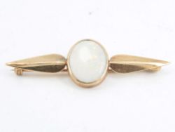 OPAL BAR BROOCH SOLID 9CT GOLD VINTAGE LADIES PIN IDEAL GIFT O85