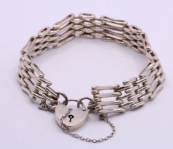 LOVE HEART PADLOCK 4 GATE CHAIN BRACELET LADIES STERLING SILVER 7.5