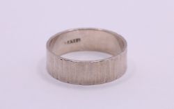 LADIES STERLING SILVER RING SIZE N ARROW PATTERN VINTAGE GIRLS GIFT 2.5G AAC459