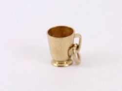 CUP CHARM VINTAGE MUG 9CT GOLD 375 CHARMS PENDANT 0.7G AW91