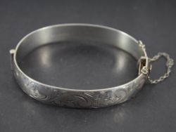 VINTAGE HINGED BANGLE STERLING SILVER LADIES STUNNING 925 29.6G ER76