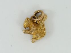 SQUIRREL CHARM VINTAGE 9CT GOLD 375 CHARMS PENDANT 375 1.7G EO60