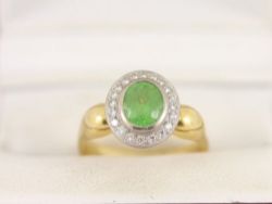 DIAMOND AND TSAVORITE HALO RING 18CT GOLD LADIES SIZE N 750 6.8G BP64