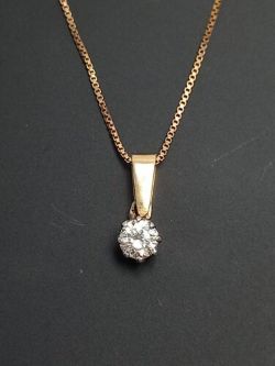 0.40CT DIAMOND PENDANT/YELLOW GOLD