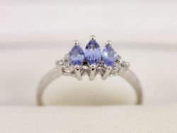 DIAMOND AND TANZANITE TRILOGY RING 14K WHITE GOLD SIZE N 585 2G BA83