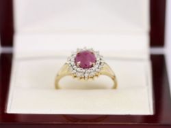 DIAMOND AND RUBY HALO RING 9CT GOLD LADIES SIZE P 375 2.9G AU63