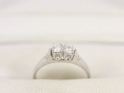 DIAMOND TWO STONE RING 18CT WHITE GOLD LADIES SIZE J 750 2.1G BP49