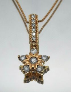 0.35CT DIAMOND PENDANT / 18K YELLOW GOLD