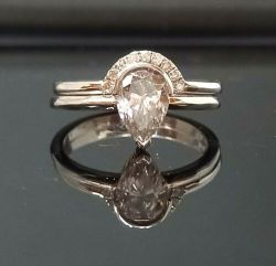 1.07 PEAR DIAMOND SOLITAIRE / HANDMADE DIAMOND WEDDING BAND