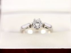 EXCEPTIONAL DIAMOND SOLITAIRE RING 18CT WHITE GOLD LADIES SIZE M 1/2 3.7G V30