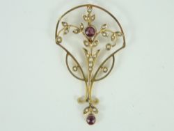 VINTAGE RUBY & SEED PEARL PENDANT 9CT GOLD LADIES STUNNING 375 2.6G FE50