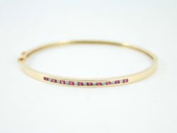 DIAMOND & RUBY BANGLE 10K GOLD LADIES STUNNING BRACELET 6.5