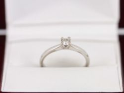 DIAMOND SOLITAIRE RING 18CT WHITE GOLD LADIES SIZE M 750 U88