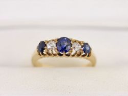 DIAMOND SAPPHIRE RING 18CT GOLD LADIES SIZE I 750 2.8G BC56