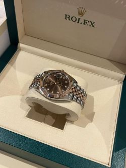 2022 ROLEX 126331 41MM WATCH ROSE GOLD AND STAINLESS STEEL DIAMOND SET CHOCOLATE DIAL.