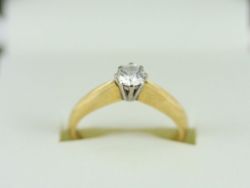 DIAMOND SOLITAIRE RING 18CT GOLD LADIES SIZE L 750 3.9G CX94