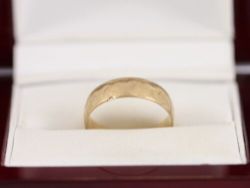 WEDDING BAND 9CT GOLD LADIES D SHAPED RING SIZE L 375 1.8G BC61