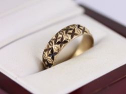 VINTAGE RING 9CT GOLD LADIES BAND STUNNING SIZE N 375 2.7G AK21