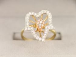 CLUSTER RING 18CT GOLD LADIES STUNNING SIZE N 750 2.7G CK97