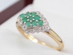 DIAMOND ENGAGEMENT RING 9CT GOLD STUNNING EMERALD LADIES SIZE P V91