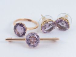 AMETHYST JEWELLERY SET EARRINGS RING BROOCH 9CT ROSE GOLD LADIES 375 R72