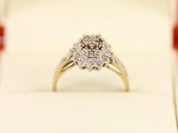 DIAMOND CLUSTER RING 9CT GOLD LADIES SIZE M 375 2.1G BF54