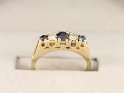 DIAMOND AND SAPPHIRE RING 9CT GOLD LADIES SIZE M 1/2 375 2.1G CS98