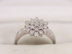 DIAMOND CLUSTER RING 9CT WHITE GOLD LADIES SIZE P 375 3.8G BW75