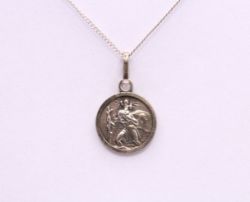 STERLING SILVER ST CHRISTOPHER CUBAN CHAIN NECKLACE 16.5