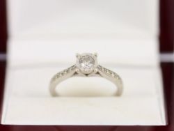 DIAMOND SOLITAIRE RING 9CT WHITE GOLD LADIES SIZE O 375 0.33CT 3.6G AH3
