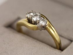 DIAMOND TRILOGY RING 18CT GOLD LADIES SIZE L 1/4 750 3.6G CO84