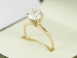 SOLITAIRE RING 14K GOLD LADIES STUNNING SIZE R 1/2 585 2.9G DC67