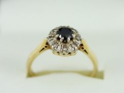 DIAMOND SAPPHIRE HALO RING 18CT GOLD LADIES SIZE O 1/2 750 4.1G CX21
