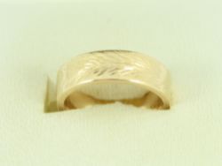 WEDDING BAND 9CT GOLD REVERSE D LADIES RING SIZE L 1/2 375 6.5G EP91