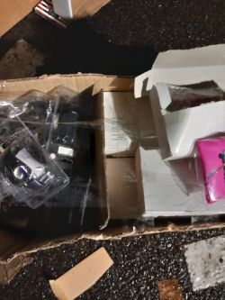 MIXED ITEMS APROX 100