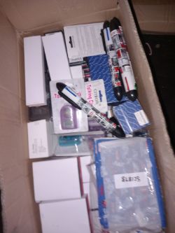 APROX 200 MIXES ITEMS