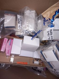 MIXED GOODS APROX 300