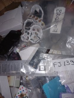 MIXED ITEMS APROX 350