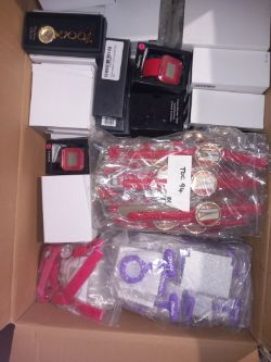 ASSORTED WATCHES APROX 800