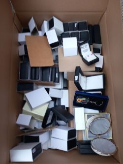 APROX 200 MIXED GOODS