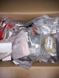 APROX 500 MIXED ITEMS