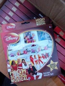 DISNEY STICKER SET APROX 25