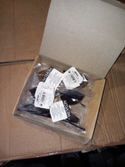 MIXED SUNGLASSES APROX 400