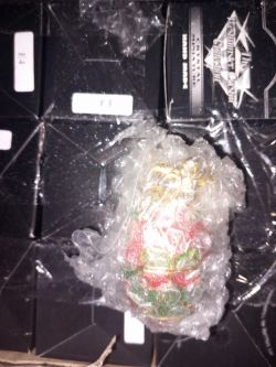 GOLDEN EGGS APROX 150