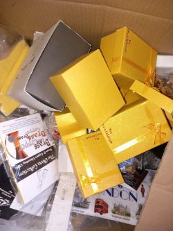 APROX 300 MIXED ITEMS