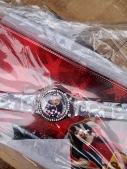 CAMP ROCK WATCHES APROX 450