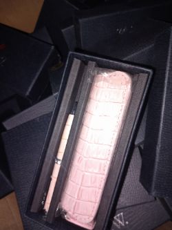 OIW PEN AND CASES APROX 65 CONDITION: NEW